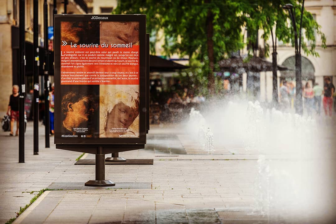 Jusqu’au 30 août, les sourires s’invitent en ville pour une exposition de plein-air proposée par le @mba_valenciennes

#exposourires #Valenciennes #valenciennestourismeetcongres #exposition #pleinair #musee #sourire #smile