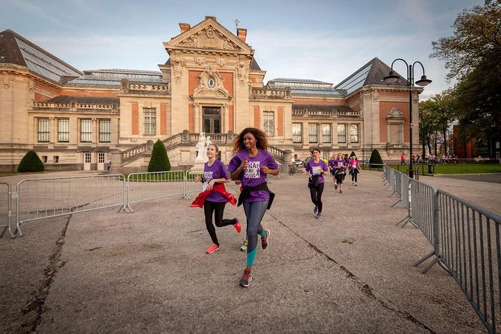 [👟🏃👟] Envie de (re)découvrir la Ville de Valenciennes ses lieux emblématiques et ses bâtiments symboliques ?🤩😉🏫
L’ URBAN TRAIL Valenciennes fait son retour samedi 19 novembre 🥳🤩
ℹ Profitez des 1ères vagues de départ en vous inscrivant dès maintenant 👉
https://www.urbantrailvalenciennes.fr