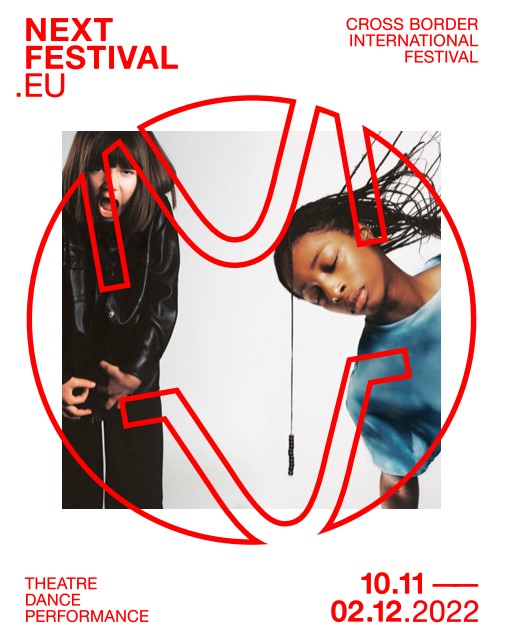 NEXT Artsfestival 
▶️ Top départ aujourd’hui, découverte de la création contemporaine, rencontres et festivités ! En soirée d’ouverture, la création “Phoenix” d’Eric Minh Cuong Castaing au Schouwburg Kortrijk.
NEXT Artsfestival
▶️ Convivialité, échanges et bonne humeur à bord des navettes, et oui, ils ont pensé à tout ! Des bus gratuits vous emmènent partout dans 13 villes françaises et belges de l’Eurorégion. 🚀
👉 Profitez-en ! Vos avantages : pas de tracas pour se garer, des introductions au spectacle, de nouvelles rencontres, la gratuité, le tout dans une démarche écologique. 🌏
❗️ Réservation indispensable. Réservez vos places en même temps que l’achat de votre billet de spectacle 👉 nextfestival.eu/fr/evenements