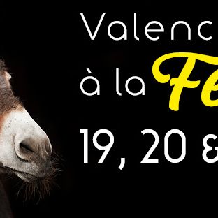 [🐣🐄🐖] Du 19 au 21 mai, ne ratez pas « Valenciennes à la Ferme » 🐄 RDV sur la place d’Armes pour un week-end familial et gratuit !
Venez à la rencontre des animaux de la ferme 🐖🐄🐣😉
Au programme 👉 des ateliers ludiques, une exposition de tracteurs, des producteurs et artisans locaux. 
Venez nombreux ! 😉
+ d’infos : 
▶️ Sur le site 👉 https://www.valenciennes.fr/agenda/valenciennes-a-la-ferme-2/
▶️ Sur l’événement Facebook 👉 https://fb.me/e/2AA0OjmJz