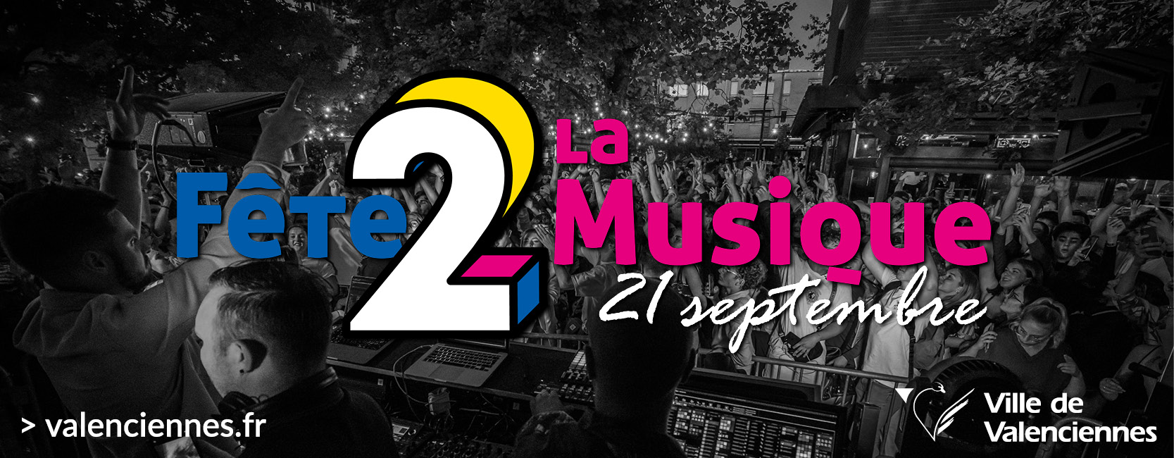[🎧🎼🎤] La fête de la musique est de retour ! Et oui on fête le début de l’été en musique, alors pourquoi pas clore l’été en musique ? 
▶️ La ville de Valenciennes, les bars et restos participants vous donnent RDV le 21 septembre. 
La musique sera de nouveau à l’honneur 🤩 pour le plaisir de tous 😉 Nous vous attendons nombreux pour une fête de la musique 2.0 🤩🎼
caciopepe_trattoria – La Goudale Valenciennes – V an B Valenciennes – Le-Set Bar – la place Saint-Nicolas – O’Fab’s Pub – l’incontournable Valenciennes – Khao Phat Thai Valenciennes – Khao Phat Asian Food – King Pasta Valenciennes – La Plank – Atipik bar – L’épicurien – Le Bistrot de Charles – Le carré d’as – Joker Bar – Le Palais de la bière – Le Hï Valenciennes – Le Paradis Valenciennes – L’open Bar – La Cave du Monde Boutique-Bar à Vins & Spiritueux – Le Val en Cygnes – SOS APERO Valenciennes – Jules et Madelaine au clair de lune – Côté Tartes – Coyote café valenciennes – l’espadrille Valenciennes – MC Latino et Le Phénix scène nationale Valenciennes pôle européen de création organise son tout 1er Happy Hour à 18h30 à L’avant-scène