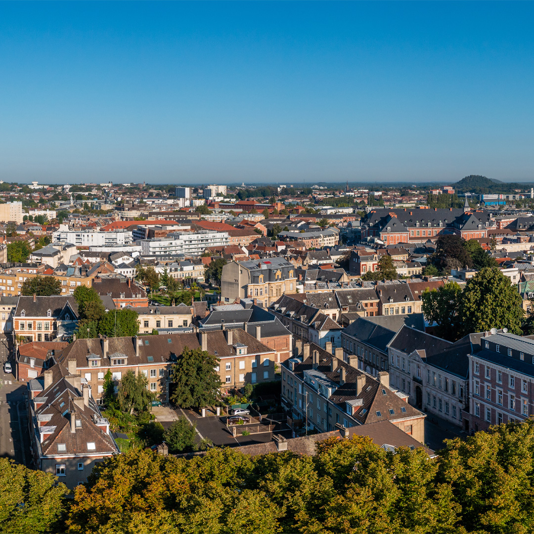 Panorama de Valenciennes

#valenciennes #valenciennes_maville #valenciennesmetropole #centreville #valenciennestourismeetcongres #igersvalenciennes #nord #hautsdefrance #nordmylove #nordtourisme #hdf_en_photos #departement59 #nordpasdecalais #vuepanoramique #panorama