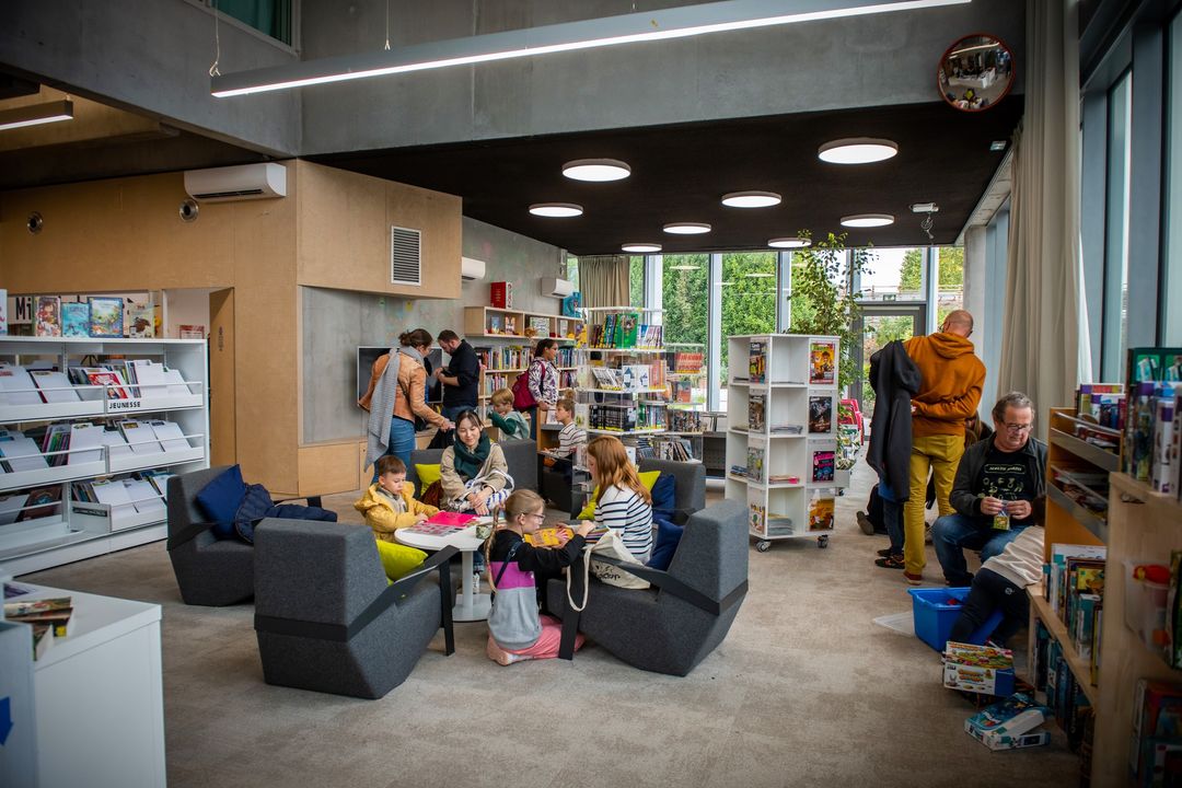 [📖📚INFO📖📚] Bonne nouvelle : depuis le 1er janvier, l’inscription à la Médiathèque Simone Veil – Valenciennes et au Centre Culturel L’Odyssée Valenciennes est gratuite pour les habitants de Valenciennes Métropole ! De quoi faire foisonner la culture et la lecture 😉