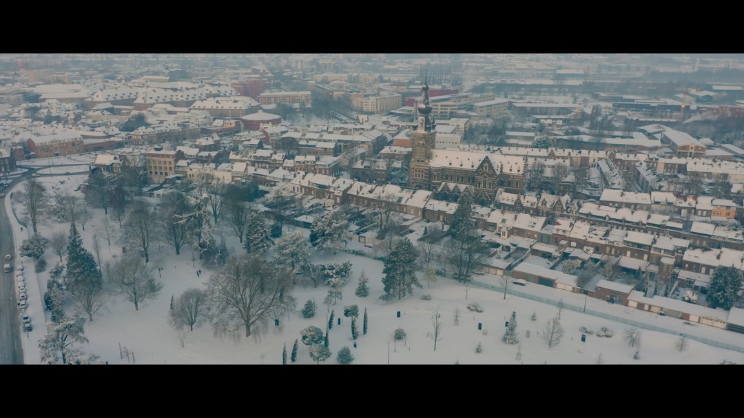 Une petite vidéo pour garder en mémoire le visage magnifique de Valenciennes sous la neige ❄

#neige #valenciennesmetropole #valenciennestourismeetcongres #touslesvalenciennoisici #tlvi #nordpasdecalais #hdf_en_photos #hautsdefrance #departement59 #monnordennord