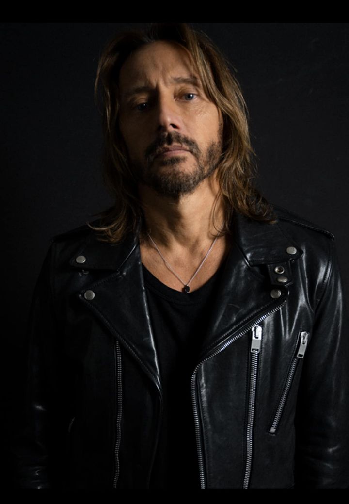 [CONCERT FÊTE NATIONALE] ⚠ 𝐑𝐄𝐂𝐓𝐈𝐅𝐈𝐂𝐀𝐓𝐈𝐅 ⚠
Le spectacle de Bob Sinclar et de Deep Forest aura lieu le vendredi 12 juillet 2024 dès 20h au parking Lacuzon.