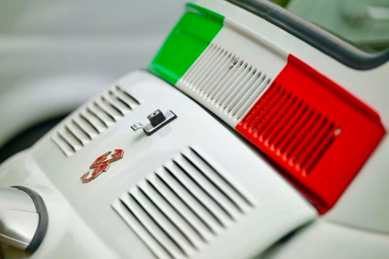 🇮🇹 🇮🇹  𝗥𝗲𝗻𝗱𝗲𝘇-𝘃𝗼𝘂𝘀 𝗲𝗻 𝗜𝘁𝗮𝗹𝗶𝗲 𝗰𝗲 𝘄𝗲𝗲𝗸-𝗲𝗻𝗱 🇮🇹 
à #valenciennes 🇮🇹 

𝙇𝙖 𝙙𝙤𝙡𝙘𝙚 𝙫𝙞𝙩𝙖 𝙨’𝙞𝙣𝙫𝙞𝙩𝙚 𝙥𝙡𝙖𝙘𝙚 𝙙’𝘼𝙧𝙢𝙚𝙨 𝙖𝙪𝙟𝙤𝙪𝙧𝙙’𝙝𝙪𝙞 𝙟𝙪𝙨𝙦𝙪𝙚 19𝙝 𝙚𝙩 𝙘𝙚 𝙙𝙞𝙢𝙖𝙣𝙘𝙝𝙚 𝙙𝙚 10𝙝 à 18𝙝.

🍕🥫🛵Dégustation et vente de produits de producteurs des régions d’Italie, musiques et danses traditionnelles et exposition de véhicules de collection 🇮🇹🍝🚗

https://www.valenciennes.fr/agenda/place-a-litalie/
