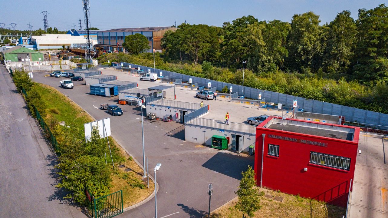 [♻️ INFO ♻️] Pour votre information la déchetterie de Valenciennes sera fermée le 15 août.
ℹ Toutes les infos 👉 www.siaved.fr