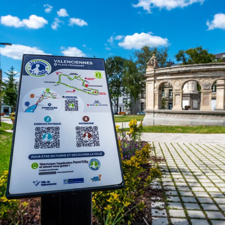 [👟GARDONS LA FORME👟] session spéciale « Patrimoine », RDV à ne pas manquer !
👉 2 séances de sports gratuites 🆓 sont organisées lors des #journéeseuropéennesdupatrimoine, le samedi 21 et le dimanche 22 septembre.
❗️❗️ Attention, votre coach vous accueille au square Froissart et vous entraine en 3 stations jusqu’au square Saint-Géry.
👉 Une opportunité de (re)découvrir l’un des parcours urbains connectés « Le chemins de la forme ».
📆
▶️ Le samedi 21 septembre de 10h30 à 11h30
▶️ Le dimanche 22 septembre de 10h30 à 11h
ℹ + d’infos :
▶️ Suivez le lien de l’événement : https://fb.me/e/70ZoccZyf
▶️ Programme des journées Européennes du Patrimoine : https://www.calameo.com/ville-de-valenciennes/read/0053866212a231698d049