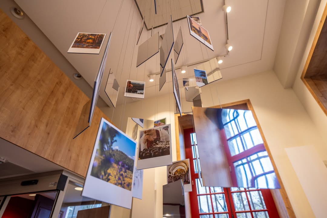 [INFOS – Valenciennes Tourisme & Congrès] 
En raison de la période d’inventaires après les fêtes, l’office de tourisme et des Congrès situé au 12 Place Verte « Mont de Piété » sera exceptionnellement fermé jusqu’au 10 janvier 2025.

😄 Valenciennes Tourisme & Congrès vous donne rendez-vous dès le samedi 11 janvier pour de nouvelles découvertes ! ✨

ℹ En attendant, l’équipe reste disponible pour répondre à vos questions par email : contact@tourismevalenciennes.fr ou via les réseaux sociaux.