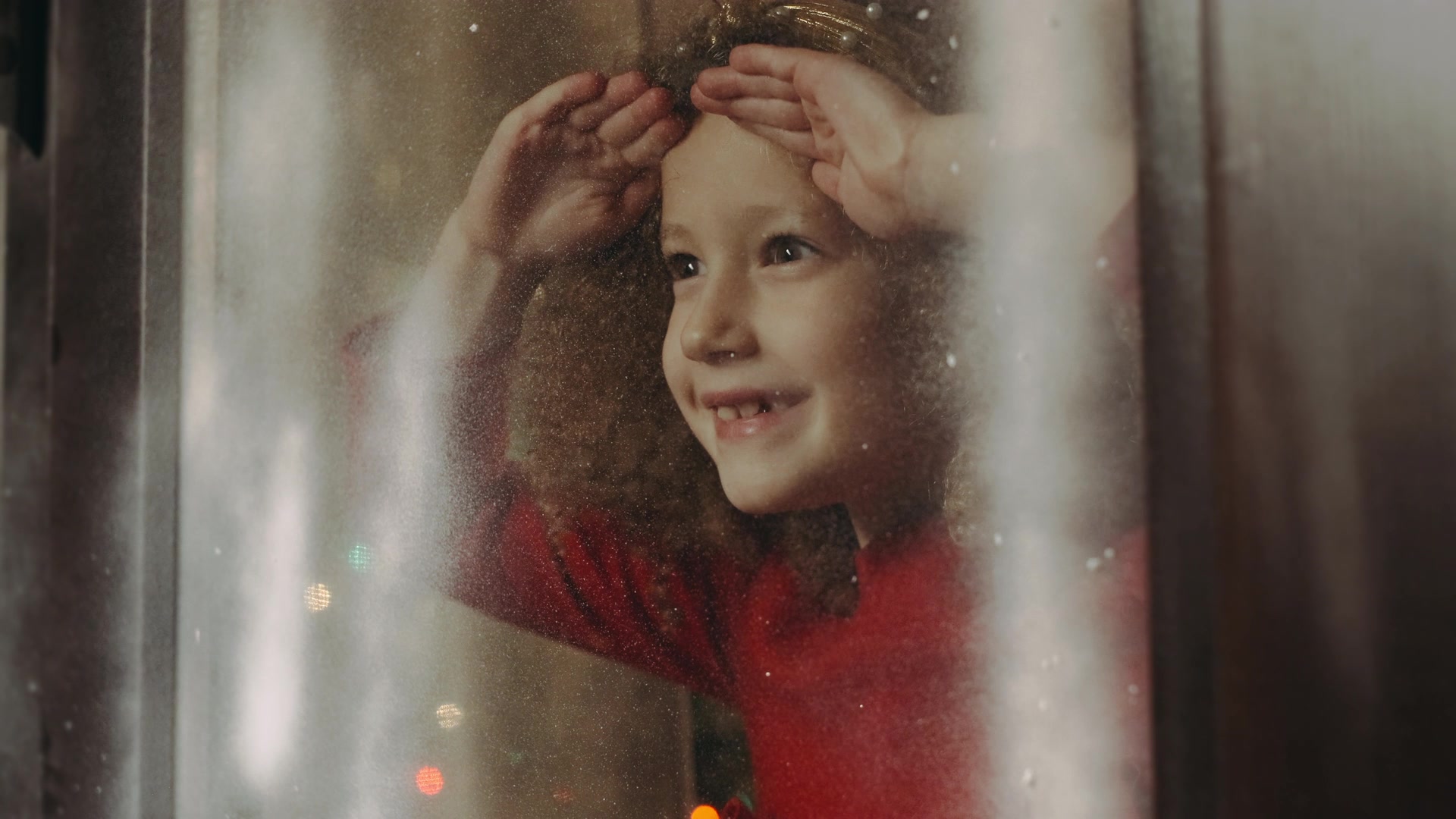 Quelque chose se prépare…

🎄 Une douce odeur de chocolat chaud et de marrons grillés semble flotter dans l&rsquo;air…
Les lutins s&rsquo;activent sur la place d&rsquo;Armes…
Le marché de Noël de Valenciennes revient très bientôt ! ✨

NB : Le marché du mercredi est transféré square Paul Gosset du 5 novembre 2025 au 7 janvier 2026.

#noëlvalenciennes #espritdenoel #valenciennes #valenciennesmetropole