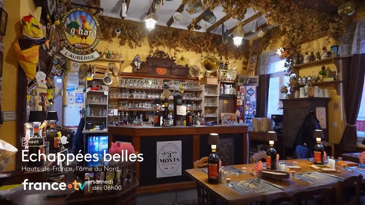 [RDV 📺]✨ 𝐍𝐨𝐭𝐫𝐞 𝐫𝐞́𝐠𝐢𝐨𝐧 𝐚̀ 𝐥’𝐡𝐨𝐧𝐧𝐞𝐮𝐫 𝐬𝐮𝐫 𝐅𝐫𝐚𝐧𝐜𝐞 𝟓 !

Les équipes d’ Echappées Belles sont venues tourner chez nous 🎬
Entre paysages, patrimoine, gastronomie et belles rencontres, notre territoire sera mis en lumière dans une émission pleine d’évasion 🌿💛

📅 𝐑𝐞𝐧𝐝𝐞𝐳-𝐯𝐨𝐮𝐬 𝐥𝐞 𝐬𝐚𝐦𝐞𝐝𝐢 𝟐𝟑 𝐦𝐚𝐢 𝐬𝐮𝐫 𝐅𝐫𝐚𝐧𝐜𝐞 𝟓 !

Une belle occasion de (re)découvrir tout ce qui fait la richesse et l’authenticité de notre région ✨

#echappeesbelles  #France5  #tourisme  #patrimoine  #découverte  #FiertéLocale  #hautsdefrance #valenciennes  #voyageenfrance #valenciennesmaville