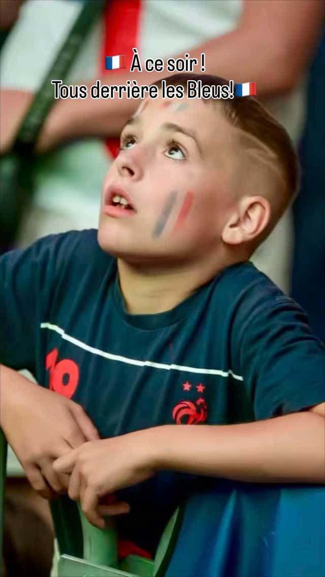 🇫🇷 À ce soir ! 
Tous derrière les Bleus!🇫🇷